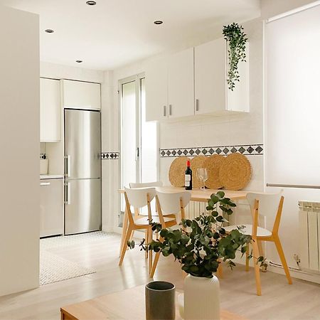 Apartamento Boza ログローニョ エクステリア 写真